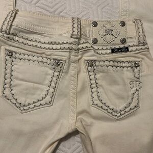 Miss Me White Jeans with Pocket Embroidery, Size 24, Great Condition ✨